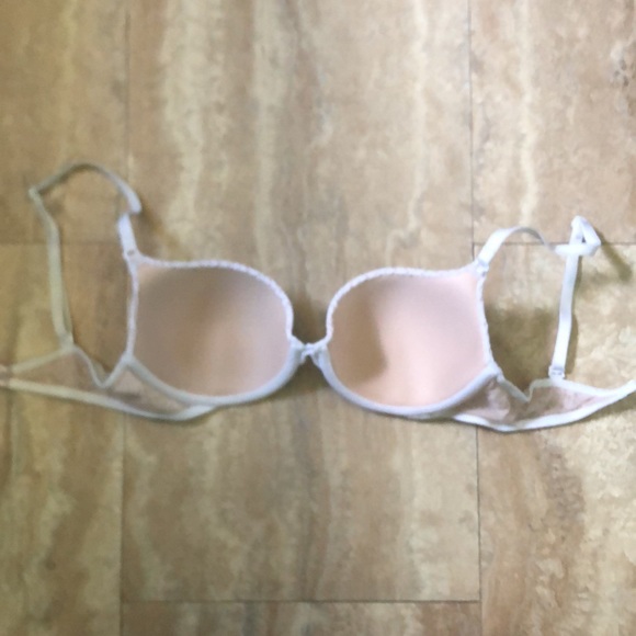 Victoria’s Secrete Bra Bundle - Picture 5 of 8